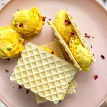 Persian Saffron Ice Cream and Faloodeh